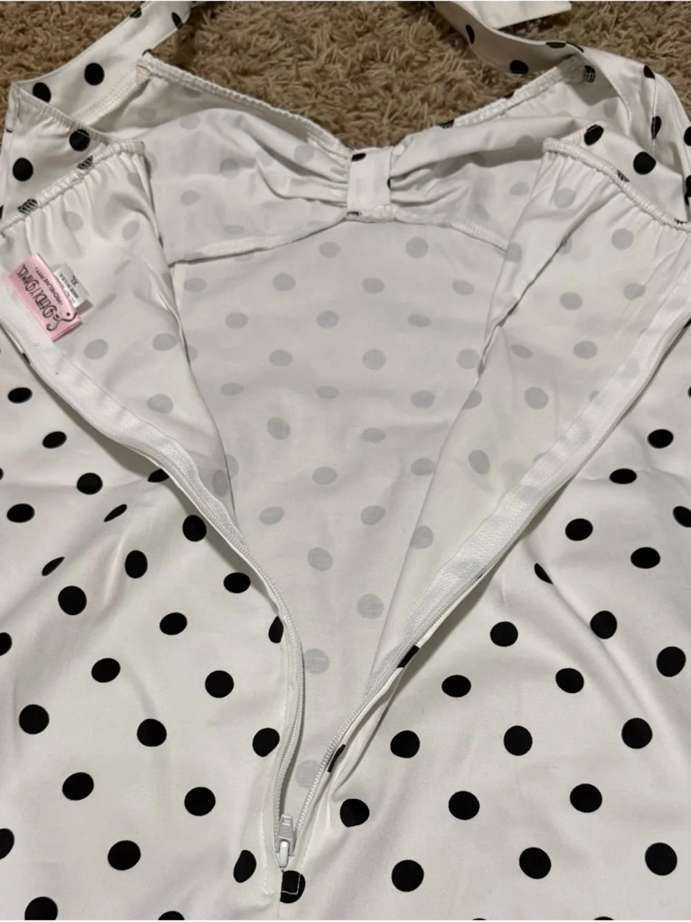 Deadly Dames White Dress With Black Polka Dots Size: XL - Picture 3 of 7
